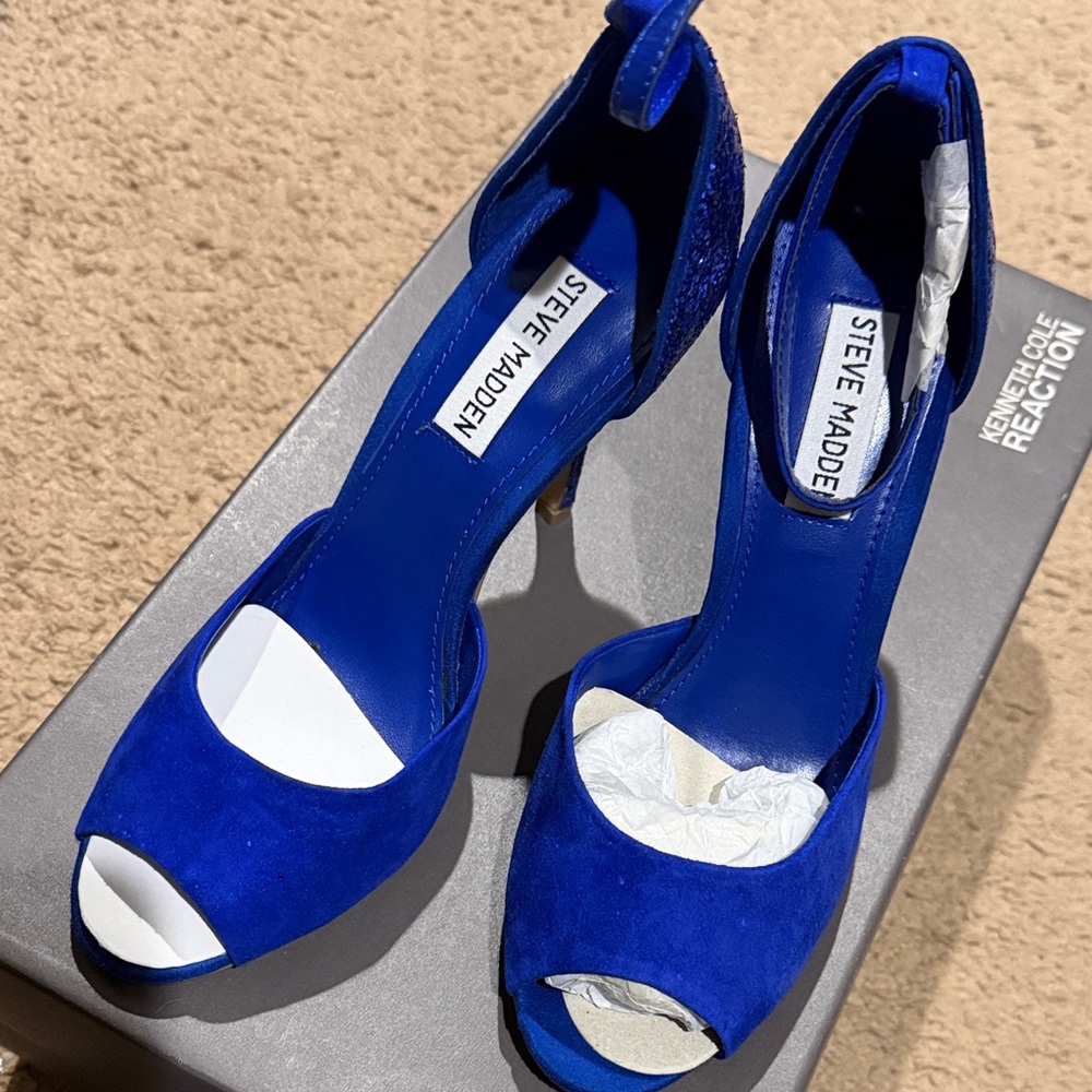 Steve Madden Royal Blue Peep Toe Heels 4 Inch heel